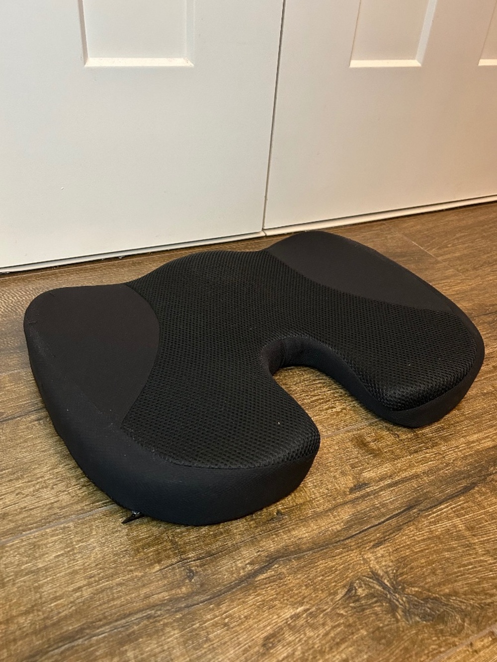 ergonomic memory foam seat cushion designed for tailbone and sciatica pain relie